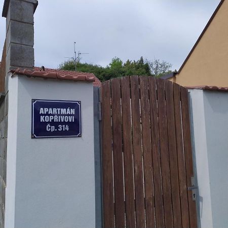Apartment Koprivovi Nemcicky  Luaran gambar